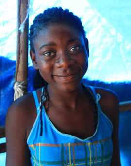 Roatan garafuna girl,